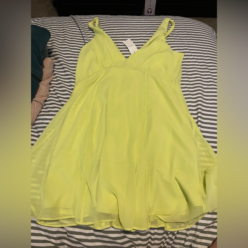 NWT Abercrombie & Fitch Lime Green Spaghetti Strap Dress - Picture 2 of 3